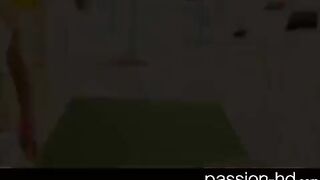 A young brunette wants to fuck while listening to music