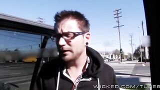 A cunning guy found a way to get a divorce, and this is his story