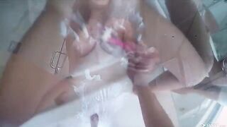 I made a blowjob to Karter Foxx in the shower