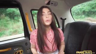 An angry girl sought revenge on her boyfriend in a car