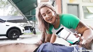 Squirt squeegee sex fiend fucks her mechanic after fixing the car