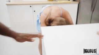 Natural tits recipe for a cock-pleasing treat with interracial action