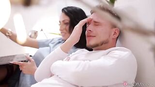 The teacher pushed me to sin in a steamy encounter
