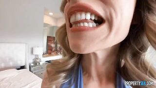 A guy did not expect that the girl would suddenly start to twist and shout with pleasure