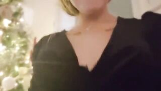 A French slut cooks for her boyfriend and ends up as a dessert