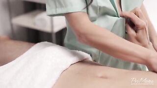 A man received a happy end after a pleasant massage session
