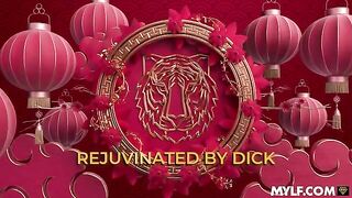 I haven’t had sex with older Asian women, I should try it
