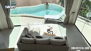 A pretty lonely girl came on vacation and got fucked by herself