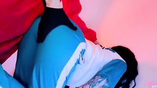 A slutty girl plays a risky game with her warden, and things get wet - CUT version