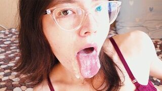 The guy checked the strength of sperm after a deep blowjob