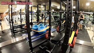 You can't ruin this ass with hard training