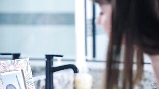 A cute girl has sex with a handsome guy without any hesitation