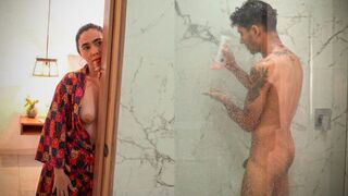 The dream of sex in the shower with a stepmom finally comes true