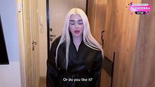 A girl came to her friend’s place to get fucked