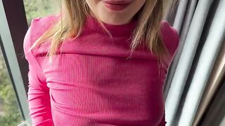 A girl with a great ass takes provocative photos for her boyfriend