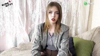 The psychologist helped the girl with her problems through intimate means