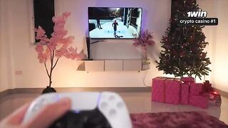The guy simulated sex with her in a playful setup