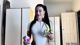 My body is a weapon of mass arousal - part 1. A hungry stepbrother waits for the stepsister