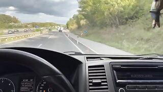 A girl has sex with her boyfriend in the car, it’s very hot