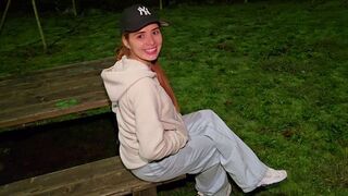 A hot chick got fucked by a stranger in the car