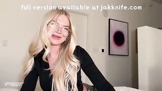 A girl is fucking with her boss in a hotel room during a business trip