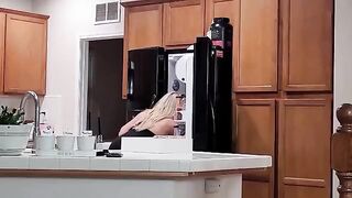 A blonde with big boobs fucks her neighbor without shame in HD