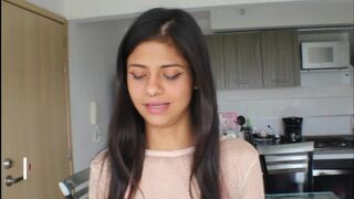 I fucked my stepsister after he made a parade with his underwear